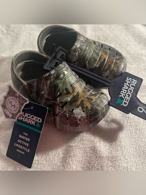 Rugged Shark Kids EVA Clogs Realtree Edge Camo Size 6 Toddler NWT